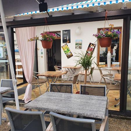 Hotel L'Envie Des Mets Lus-la-Croix-Haute Luaran gambar