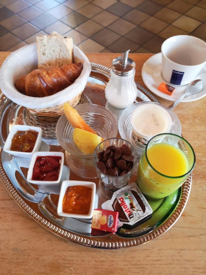 Hotel L'Envie Des Mets Lus-la-Croix-Haute Luaran gambar